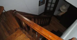 Dos casas independientes más local y jardín en Arantza