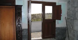 Dos casas independientes más local y jardín en Arantza