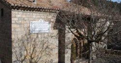 Casa Independiente de piedra en el pueblo de Izal Valle de Salazar