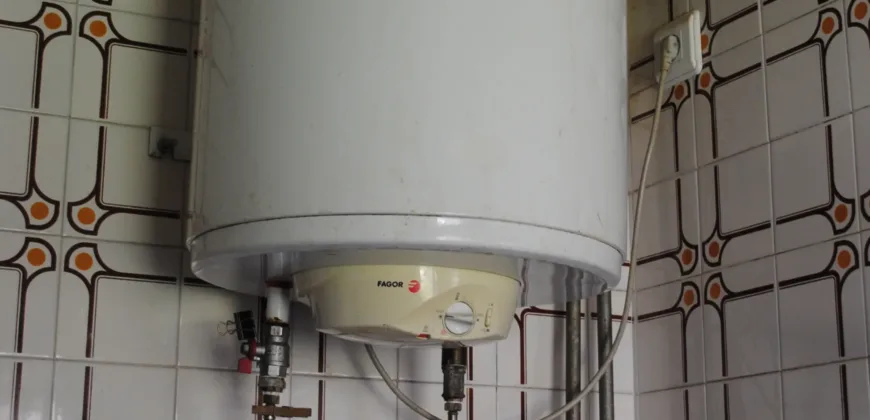 Casa Independiente de piedra en el pueblo de Izal Valle de Salazar