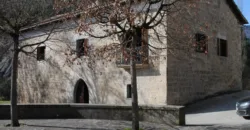 Casa Independiente de piedra en el pueblo de Izal Valle de Salazar