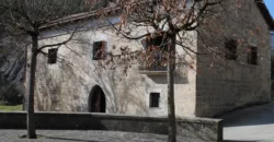 Casa Independiente de piedra en el pueblo de Izal Valle de Salazar