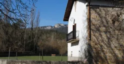 Casa Independiente de piedra en el pueblo de Izal Valle de Salazar