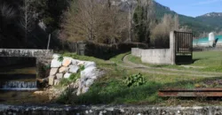 Casa Independiente de piedra en el pueblo de Izal Valle de Salazar