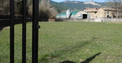 Casa Independiente de piedra en el pueblo de Izal Valle de Salazar