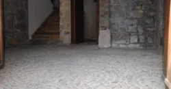 Casa Independiente de piedra en el pueblo de Izal Valle de Salazar