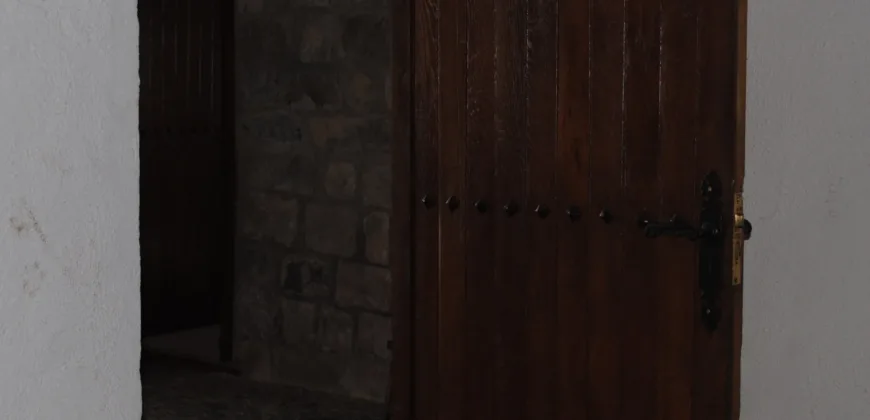 Casa Independiente de piedra en el pueblo de Izal Valle de Salazar