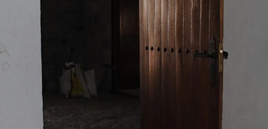 Casa Independiente de piedra en el pueblo de Izal Valle de Salazar