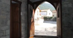 Casa Independiente de piedra en el pueblo de Izal Valle de Salazar